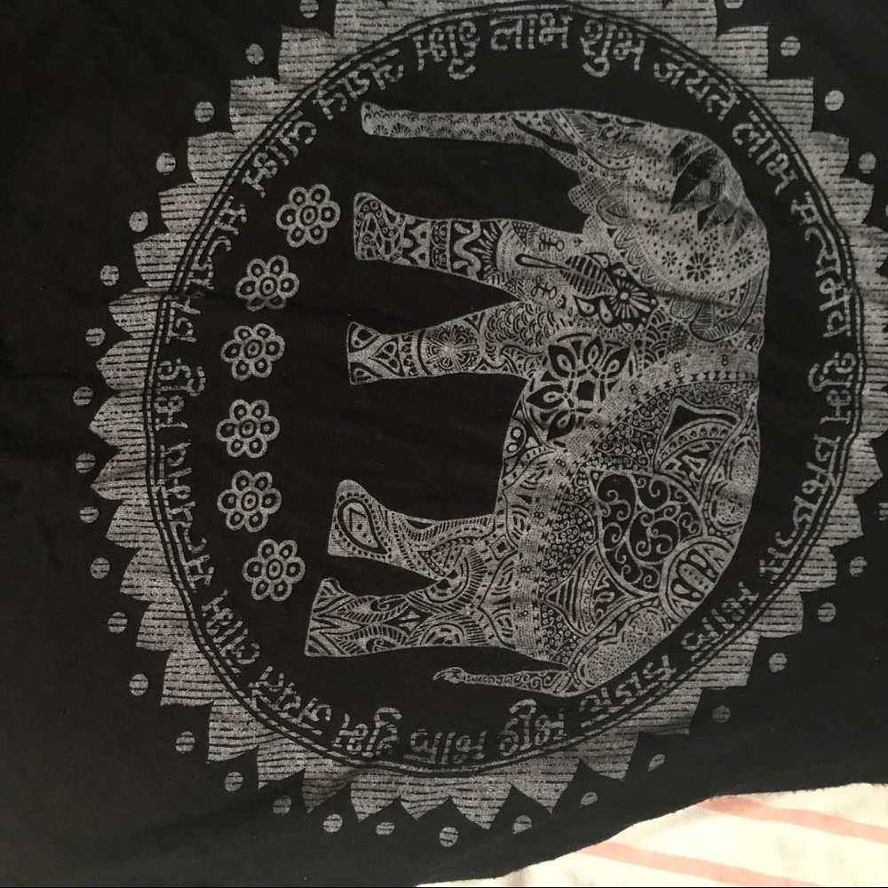 BLACK SHIRT - Picture 3 of 6
